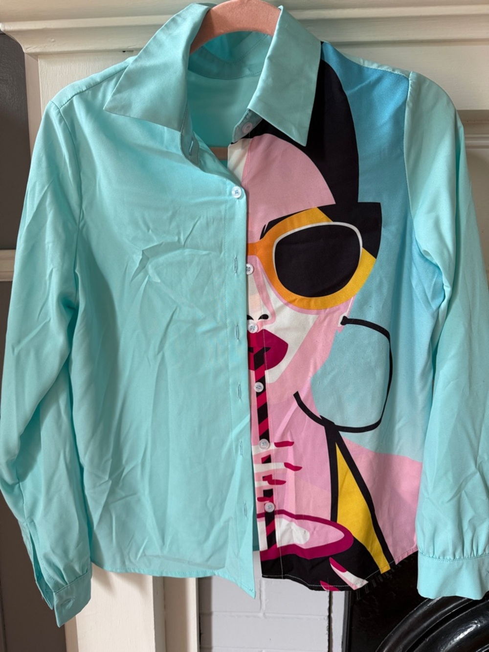 SHEIN Teal Pop Art Print Button-Up Blouse
